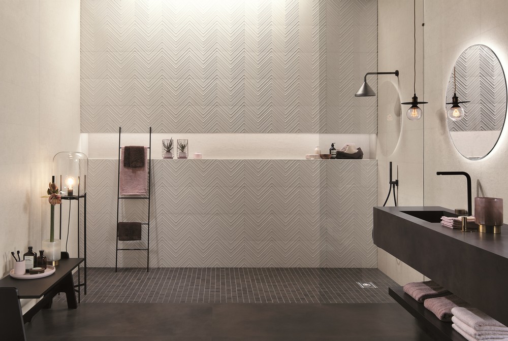 FAP_luminastone_2019_bagno_B02_light_peak_hr LOGO