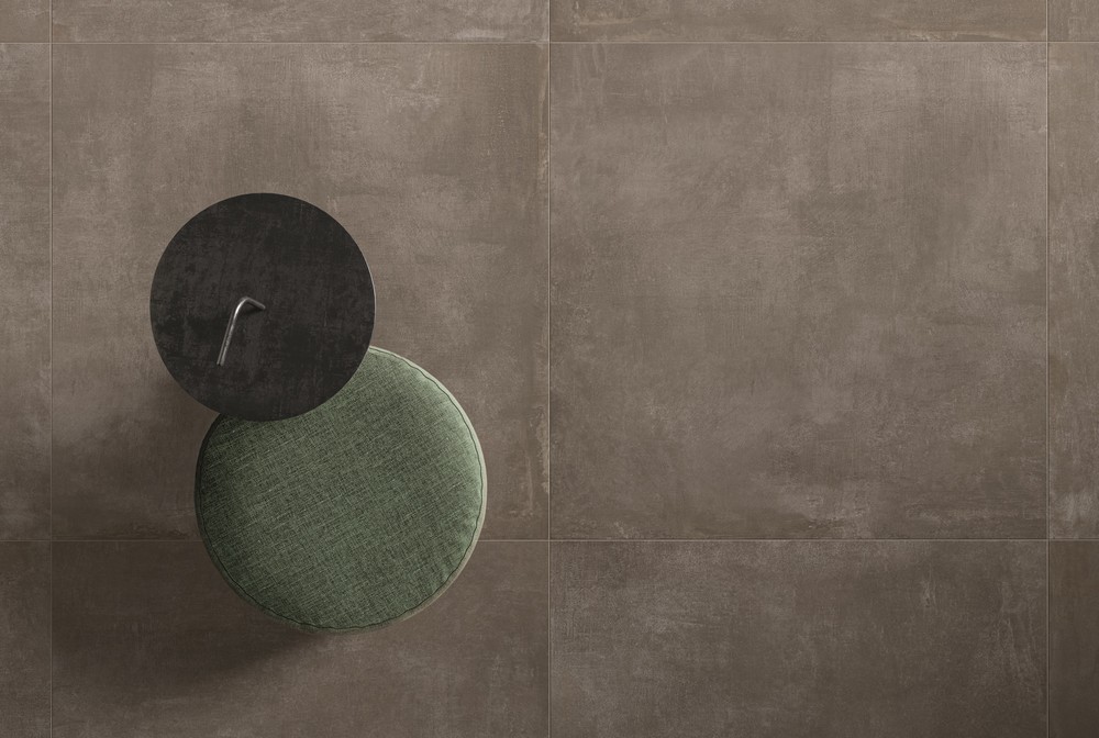 Keope_noord_taupe 120x120_amb 1_PART 7B