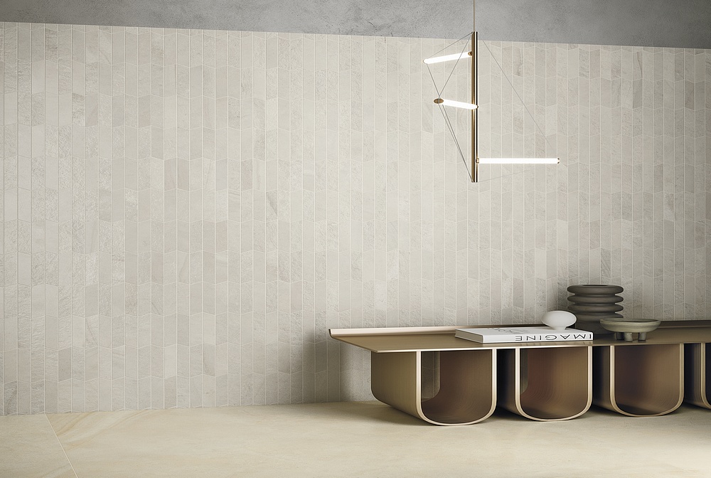 Sublime_Beige 120x120_Grey_Mosaico_PlissÈ_Mix_28x36,1_amb01.tif