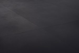 Wide_Carbon_Still_life