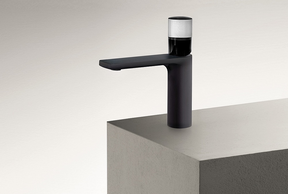 NICE_13_S004SF_ F3_S048_SANTI CALECA_VANESSA_2018